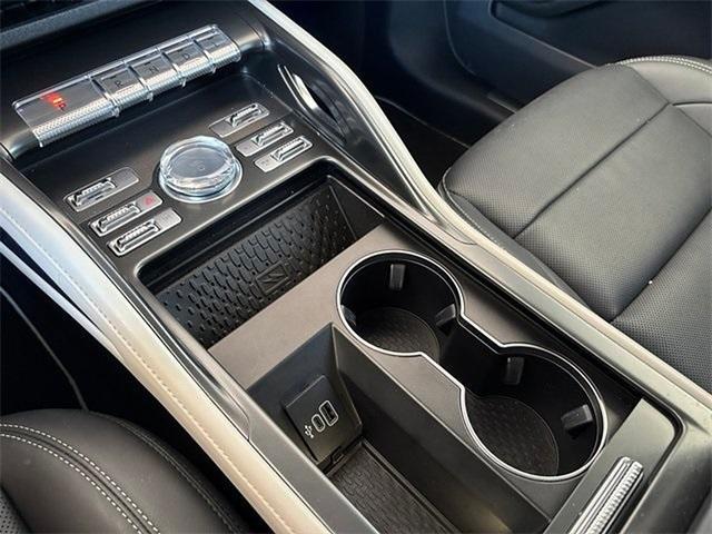 new 2025 Lincoln Nautilus car, priced at $54,882
