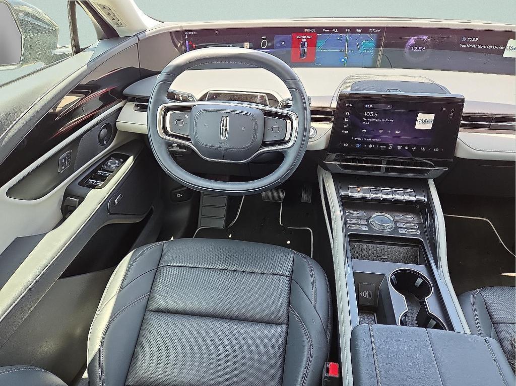 new 2025 Lincoln Nautilus car, priced at $54,882
