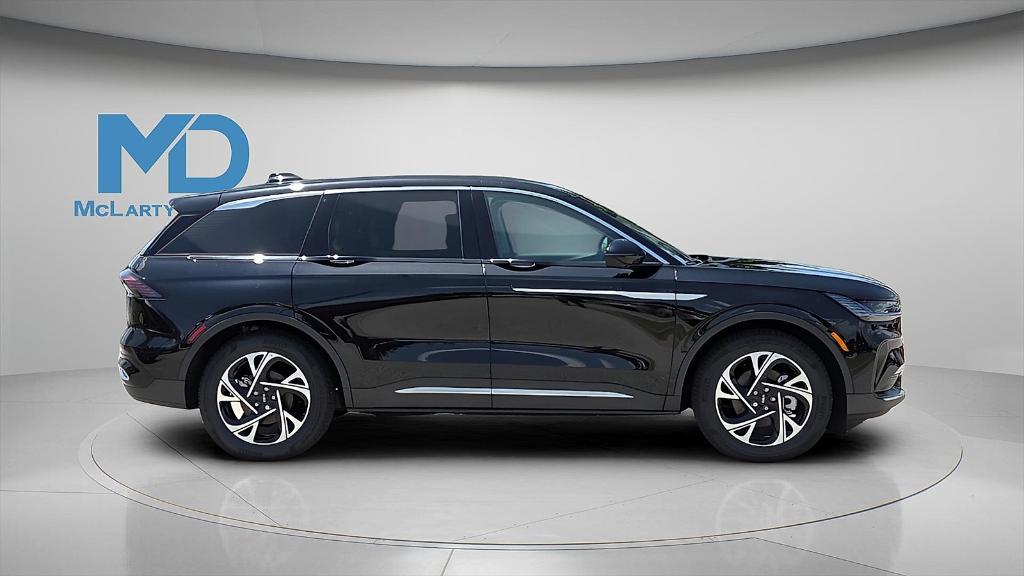new 2025 Lincoln Nautilus car, priced at $54,882