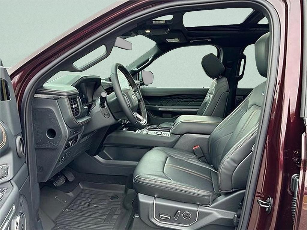 new 2024 Ford Expedition car, priced at $73,435