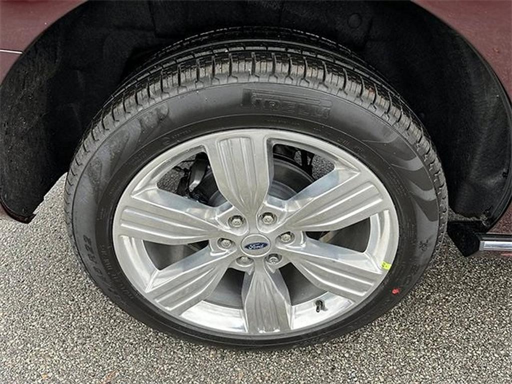 new 2024 Ford Expedition car, priced at $73,935