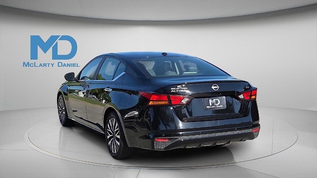 used 2023 Nissan Altima car, priced at $19,995