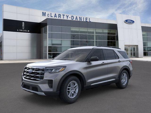 new 2025 Ford Explorer car, priced at $40,212