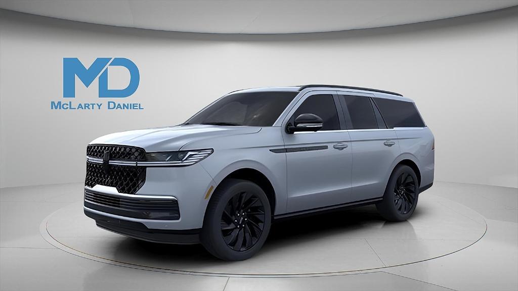 new 2025 Lincoln Navigator car, priced at $103,807