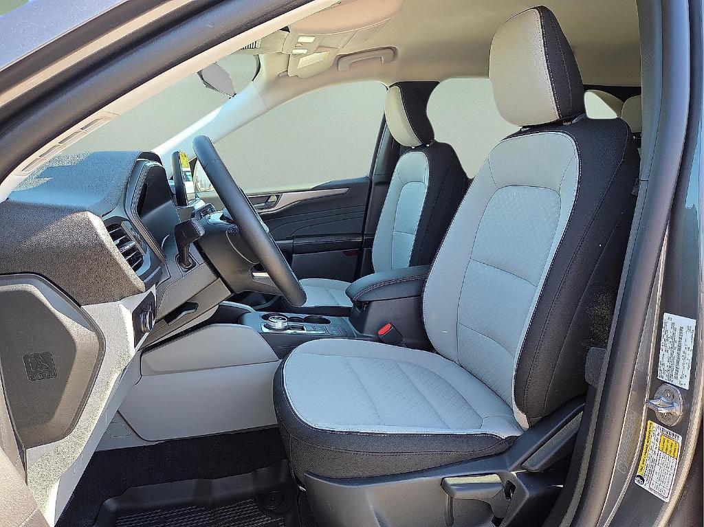 new 2026 Ford Escape car, priced at $28,576