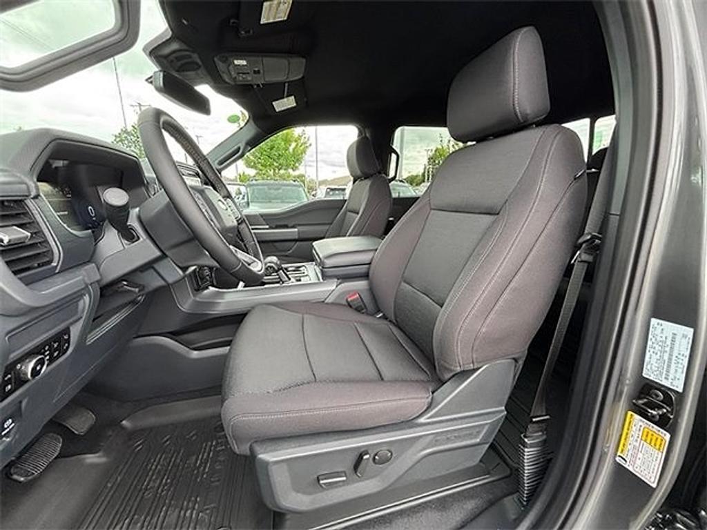 new 2025 Ford F-150 car, priced at $52,134