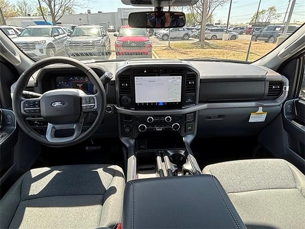 new 2025 Ford F-150 car, priced at $49,754