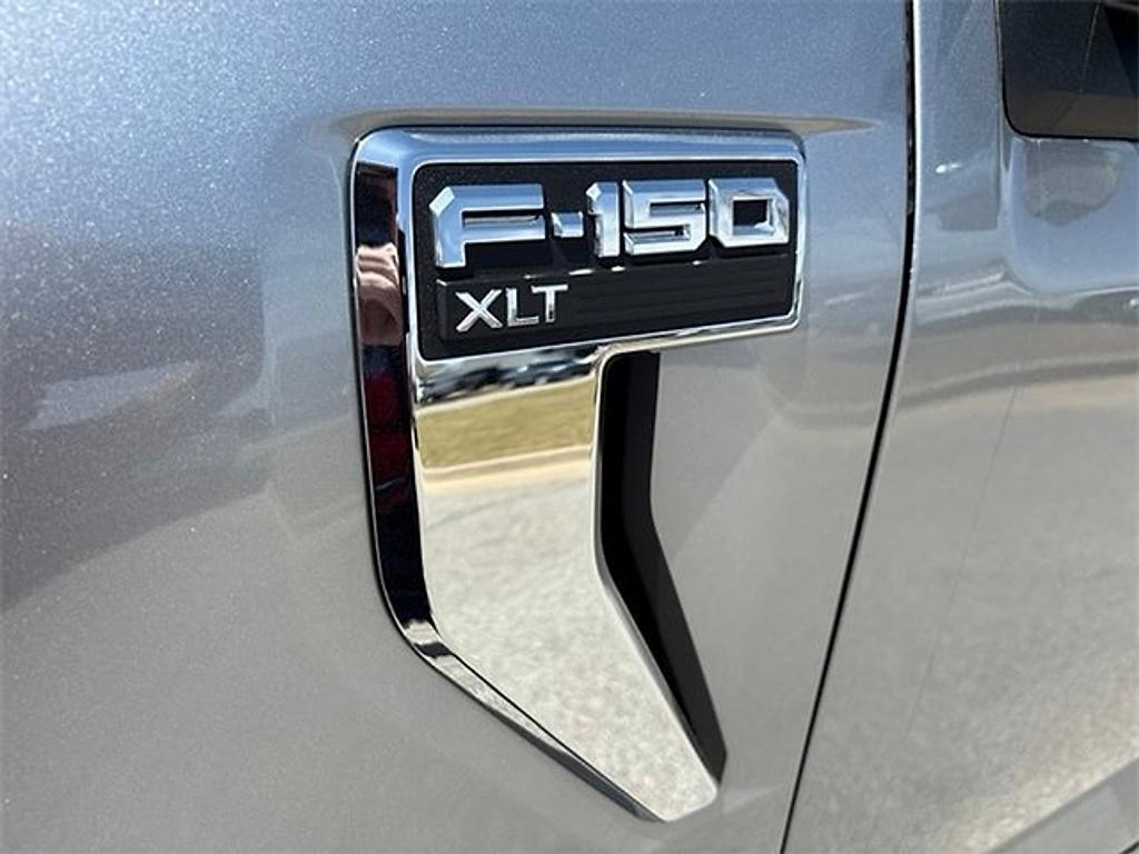 new 2025 Ford F-150 car, priced at $49,754