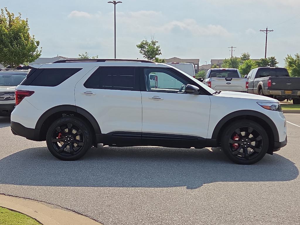 used 2021 Ford Explorer car, priced at $37,645