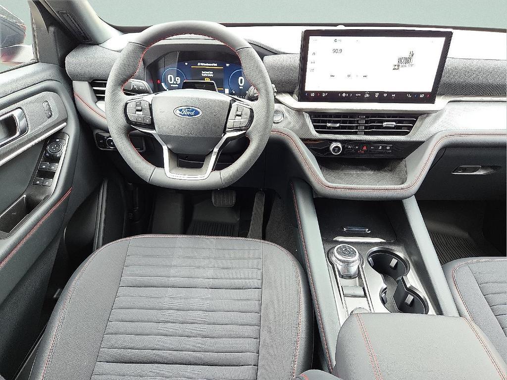 new 2025 Ford Explorer car, priced at $45,306