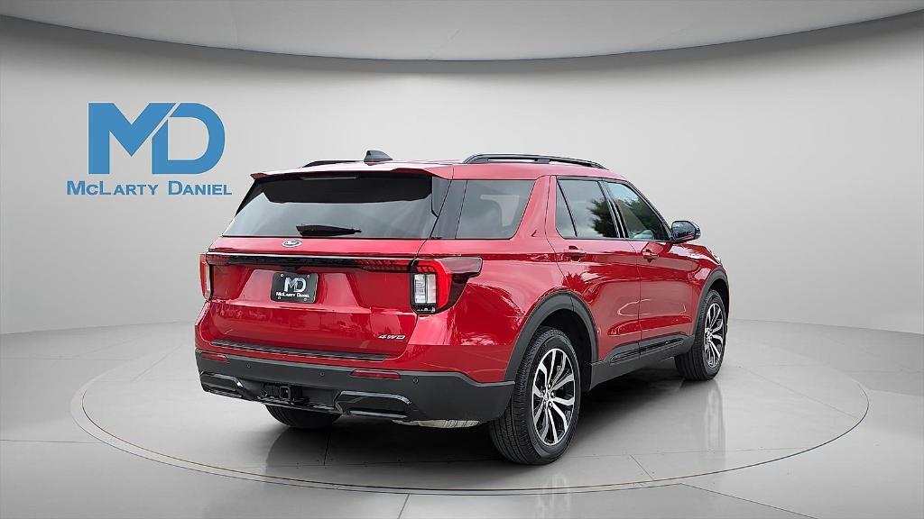 new 2025 Ford Explorer car, priced at $45,306