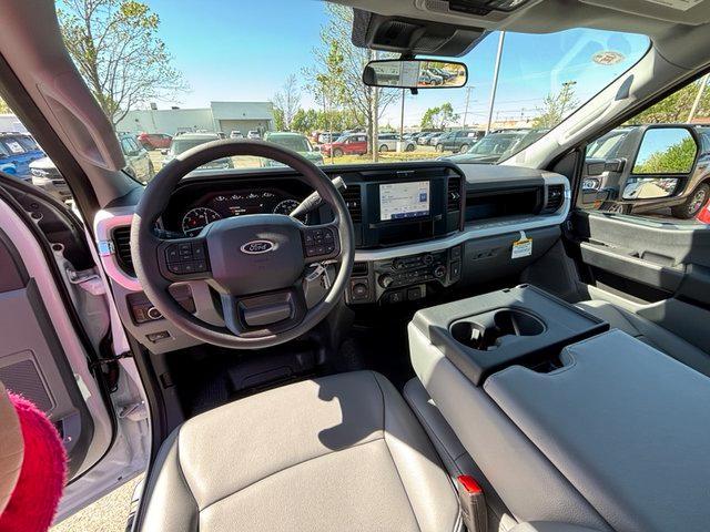 new 2025 Ford F-250 car, priced at $49,870