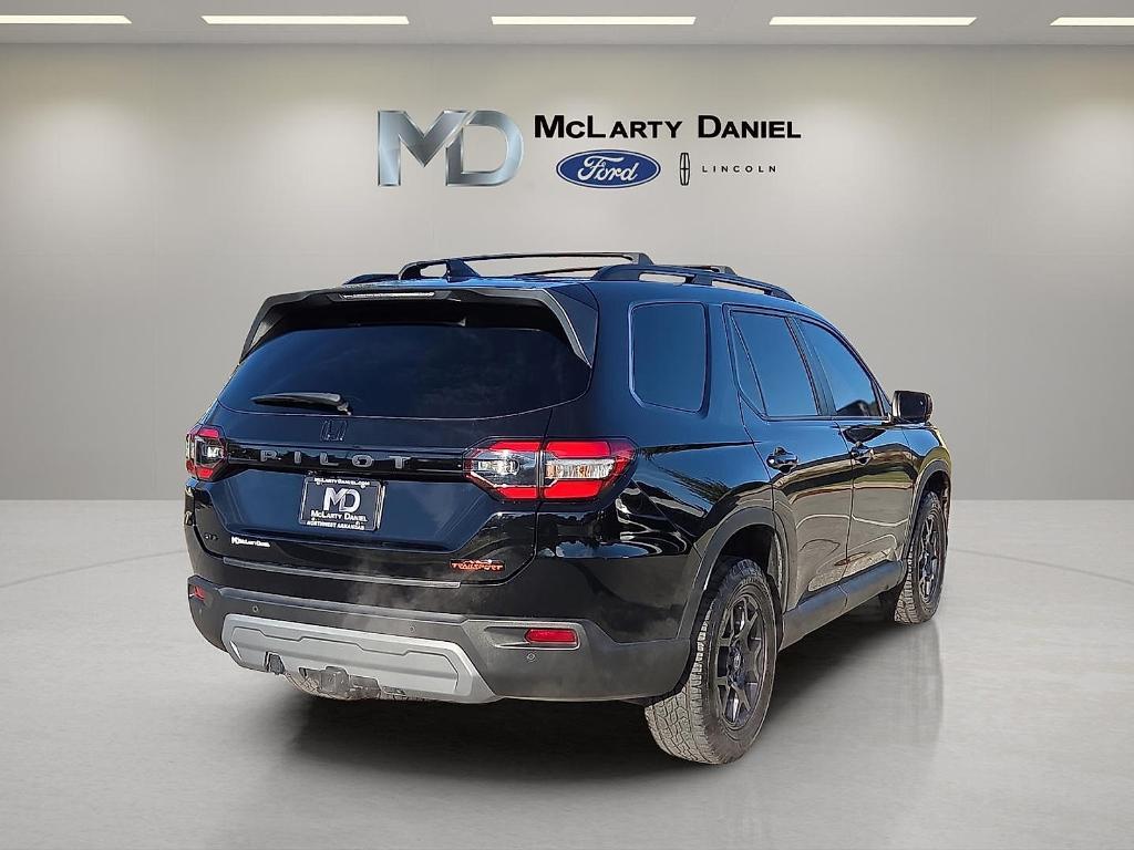 used 2024 Honda Pilot car, priced at $40,495