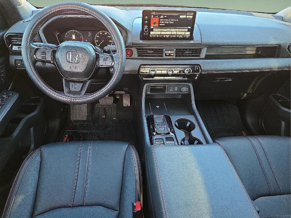 used 2024 Honda Pilot car, priced at $40,495