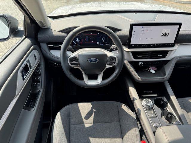 new 2025 Ford Explorer car, priced at $38,377