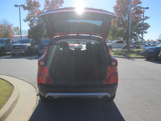 new 2025 Ford Escape car, priced at $31,718