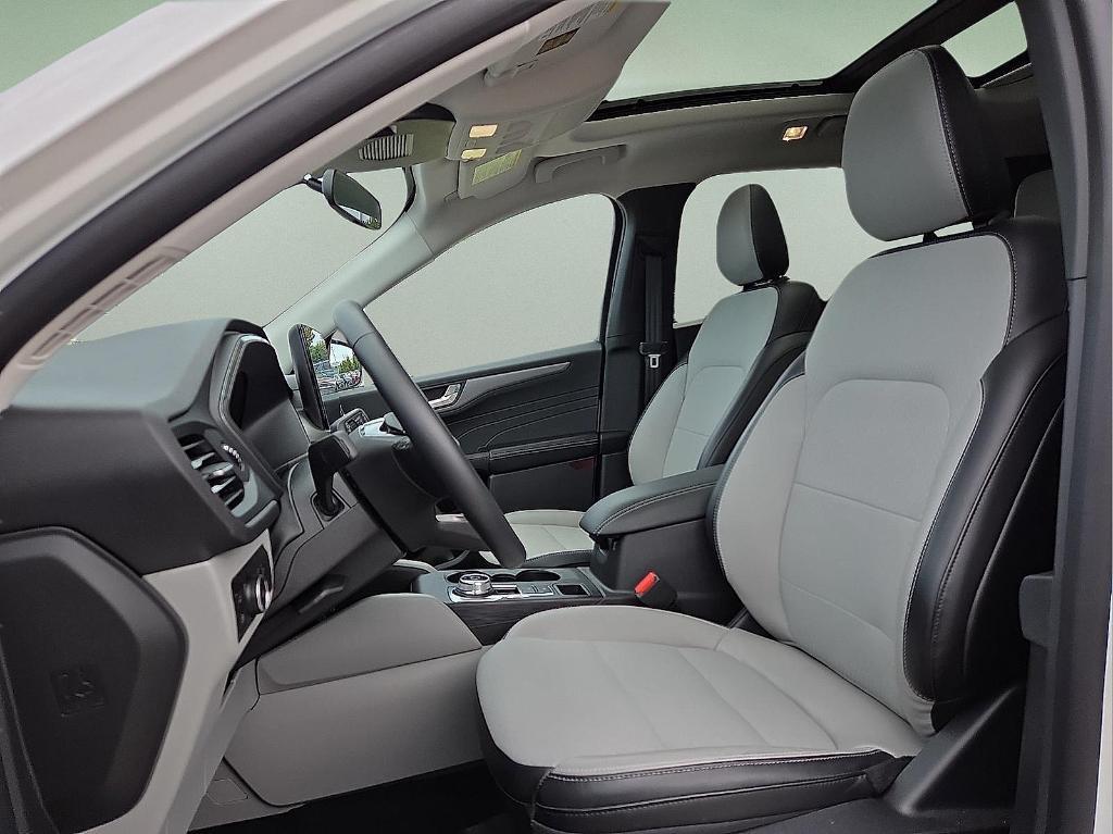 new 2025 Ford Escape car, priced at $30,083