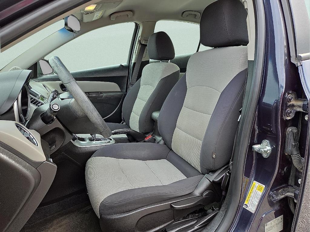 used 2015 Chevrolet Cruze car, priced at $6,995