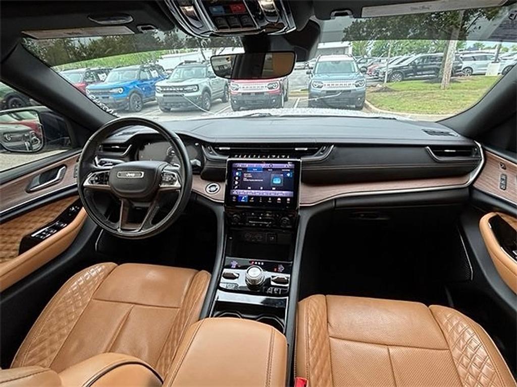 used 2021 Jeep Grand Cherokee L car, priced at $30,995