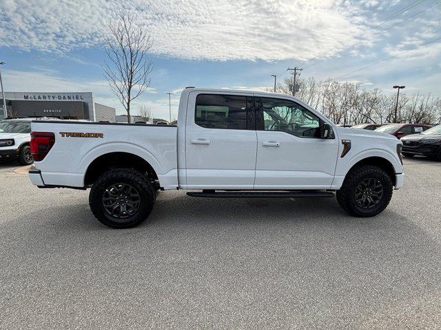 new 2025 Ford F-150 car, priced at $61,254