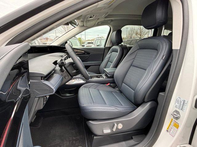 new 2025 Lincoln Nautilus car, priced at $63,270