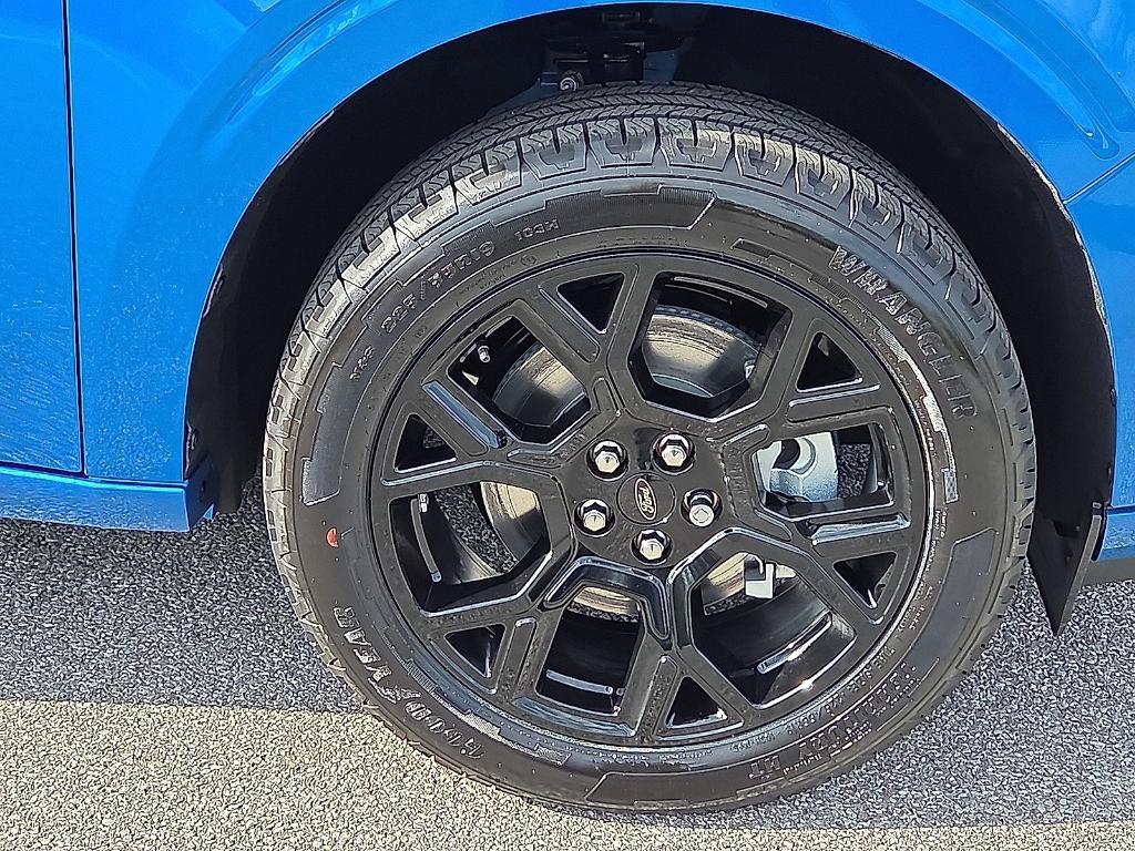 new 2025 Ford Maverick car, priced at $36,524