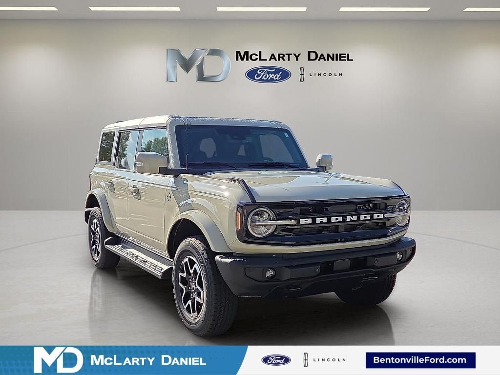 new 2025 Ford Bronco car, priced at $52,085