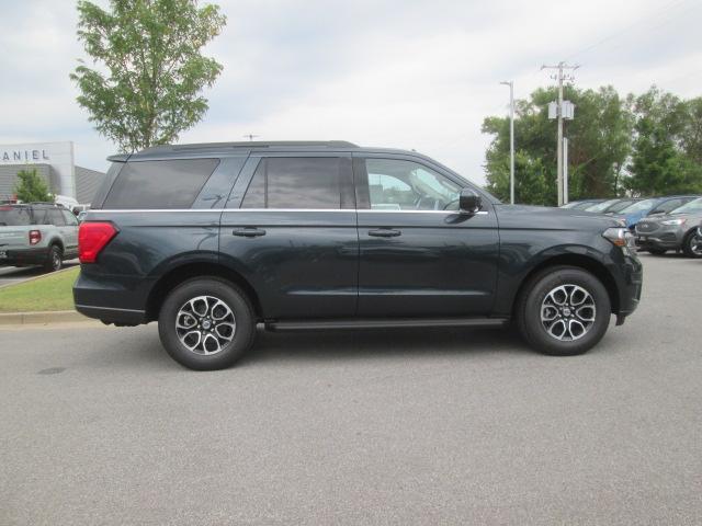 new 2024 Ford Expedition car, priced at $61,025