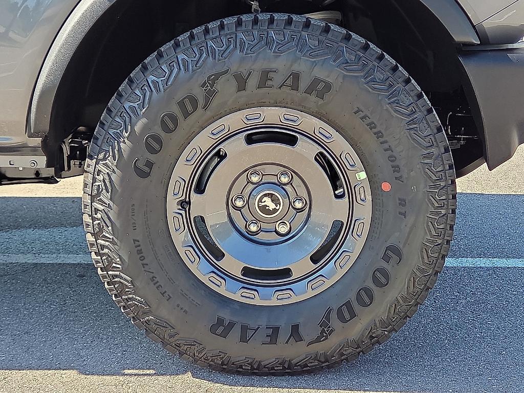 new 2025 Ford Bronco car, priced at $46,097