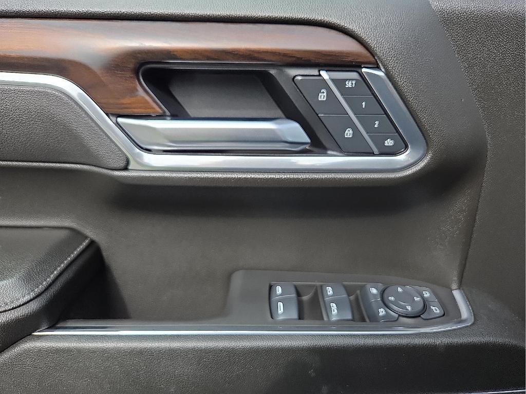 used 2025 GMC Sierra 1500 car, priced at $52,912