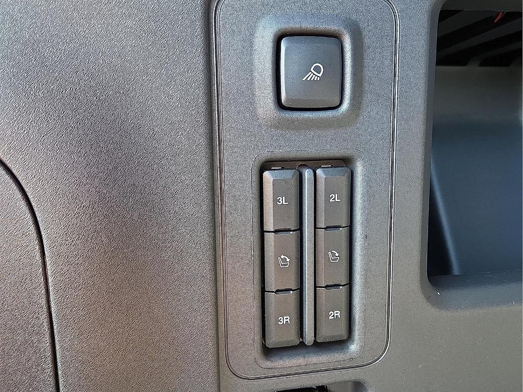 new 2025 Ford Expedition car, priced at $82,241