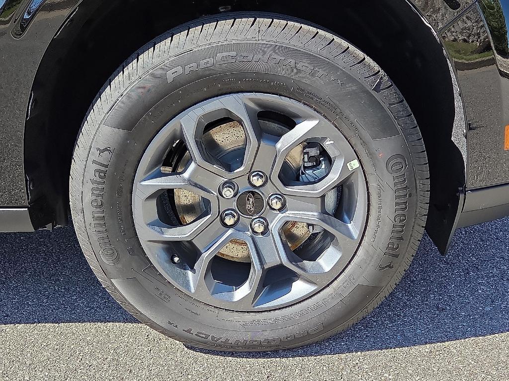 new 2025 Ford Maverick car, priced at $32,851