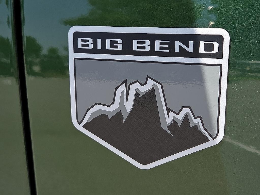 new 2025 Ford Bronco car, priced at $45,651