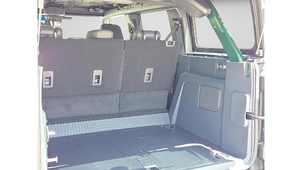 new 2025 Ford Bronco car, priced at $45,651