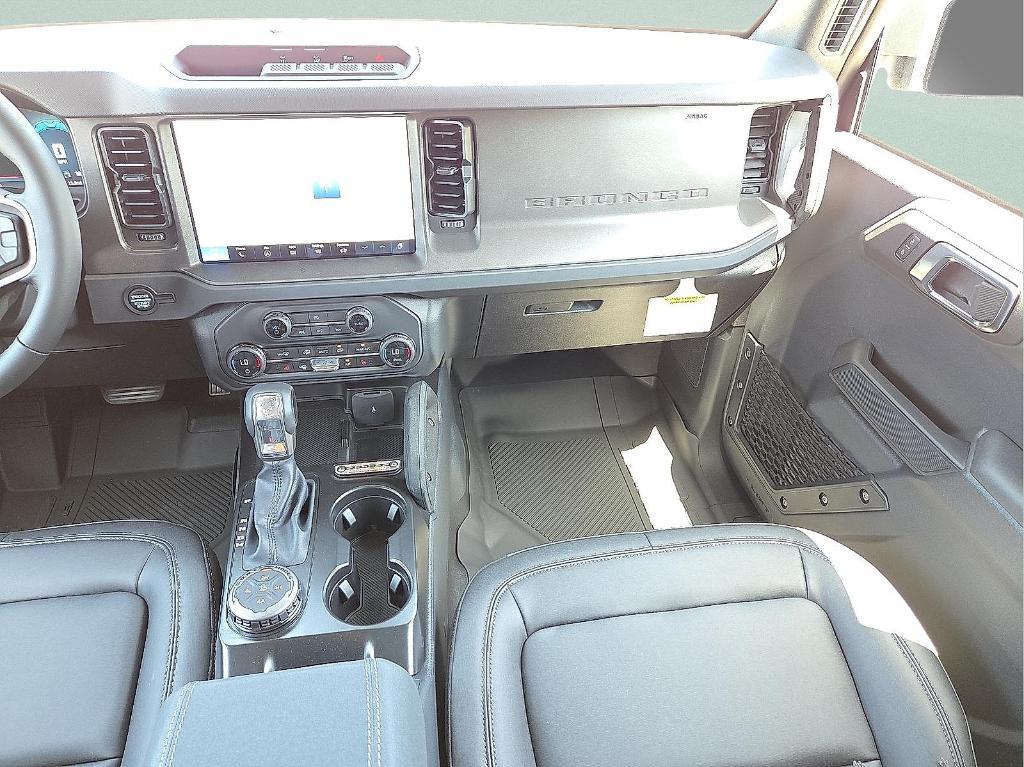 new 2025 Ford Bronco car, priced at $45,651