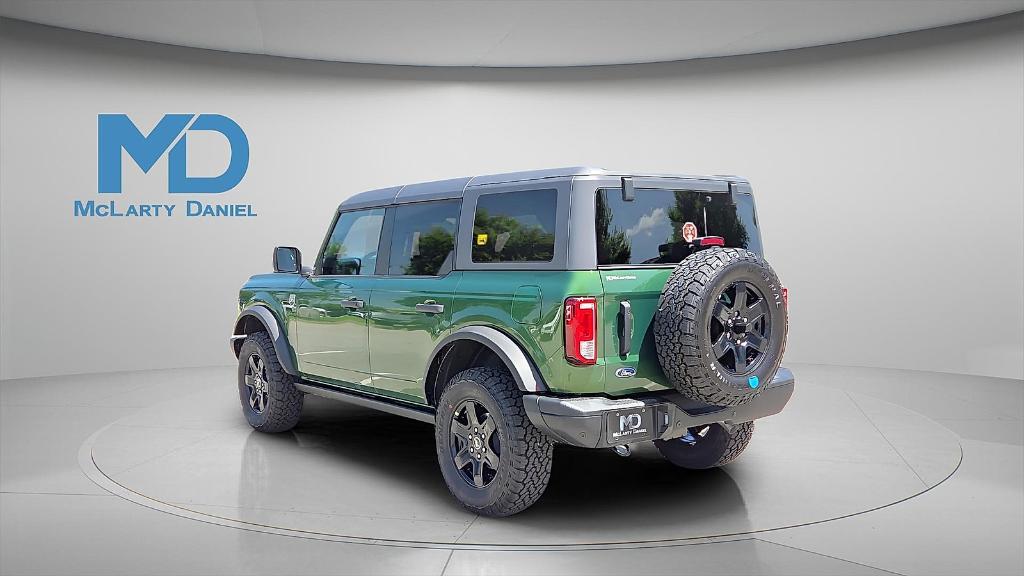 new 2025 Ford Bronco car, priced at $45,651