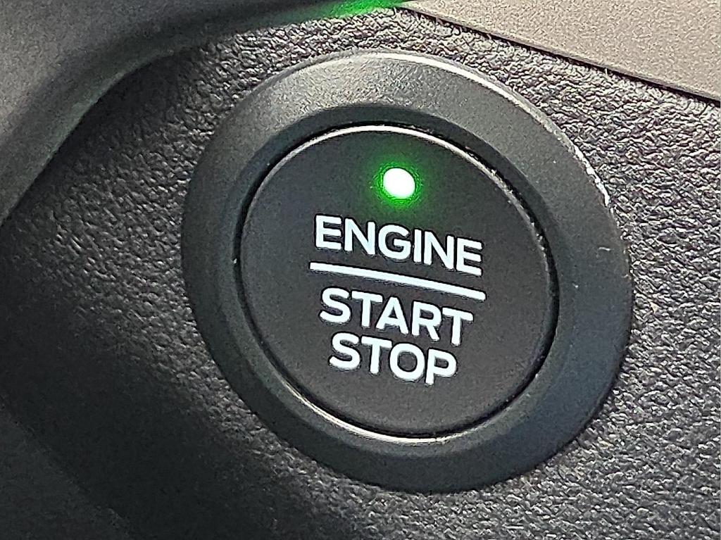 used 2021 Ford Escape car, priced at $21,164