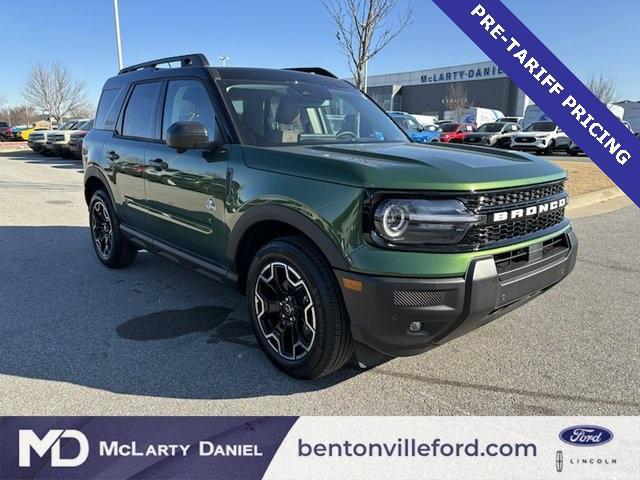 new 2025 Ford Bronco Sport car, priced at $34,613