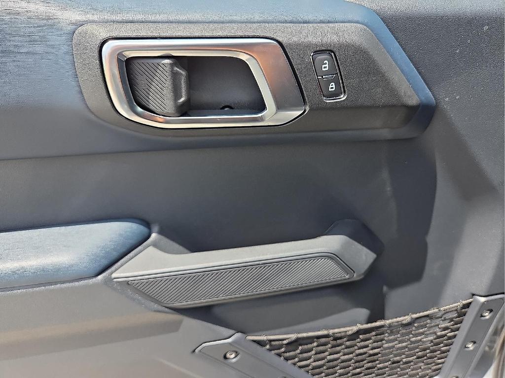 new 2025 Ford Bronco car, priced at $50,412