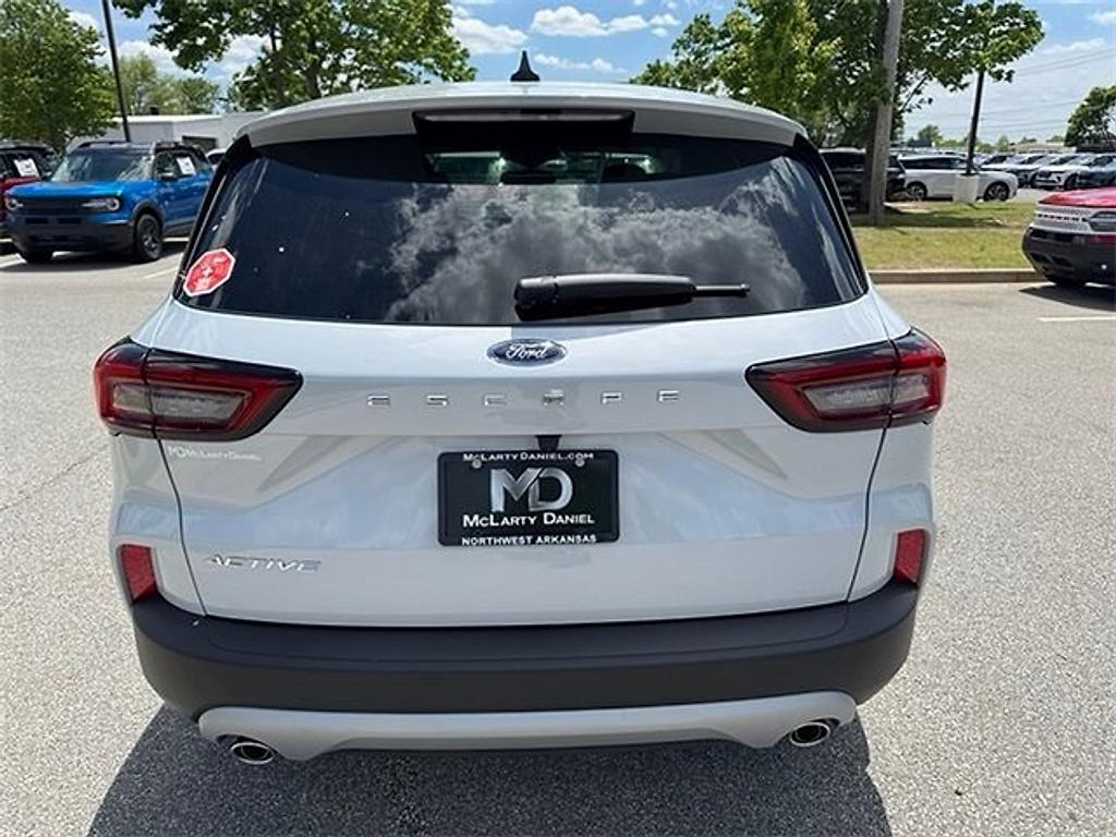 new 2025 Ford Escape car, priced at $28,609