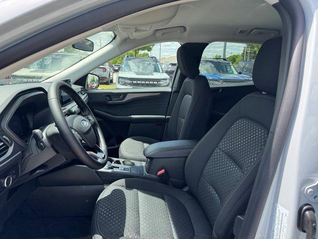 new 2025 Ford Escape car, priced at $30,859