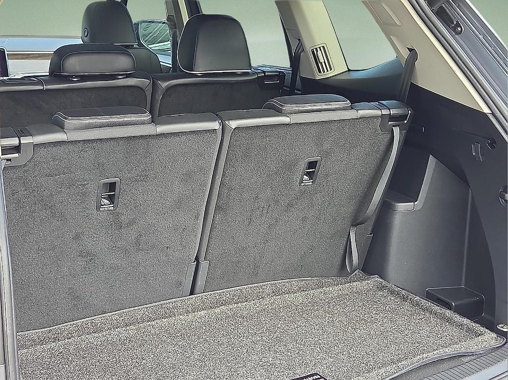 used 2024 Volkswagen Atlas car, priced at $37,995