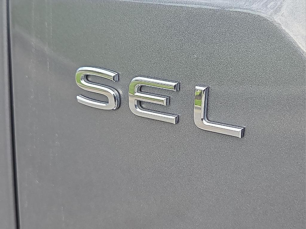 used 2024 Volkswagen Atlas car, priced at $37,995