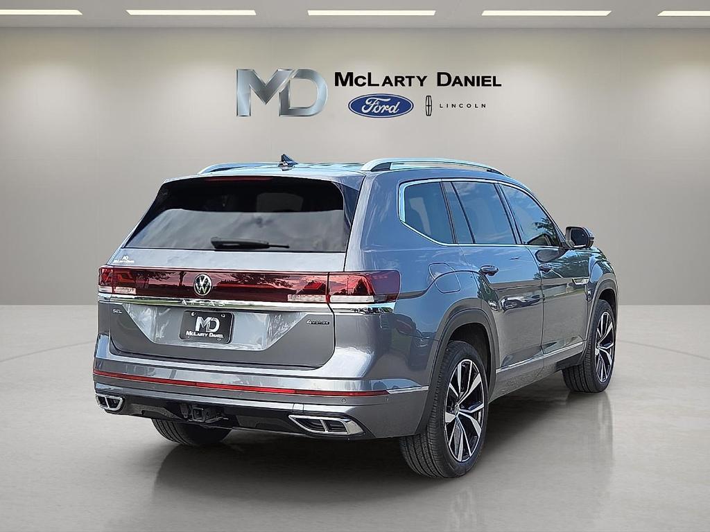 used 2024 Volkswagen Atlas car, priced at $37,995