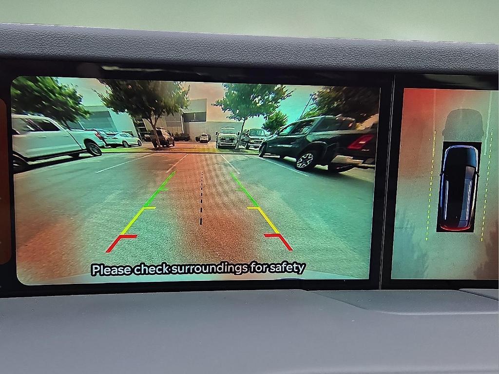 new 2025 Lincoln Nautilus car, priced at $52,802