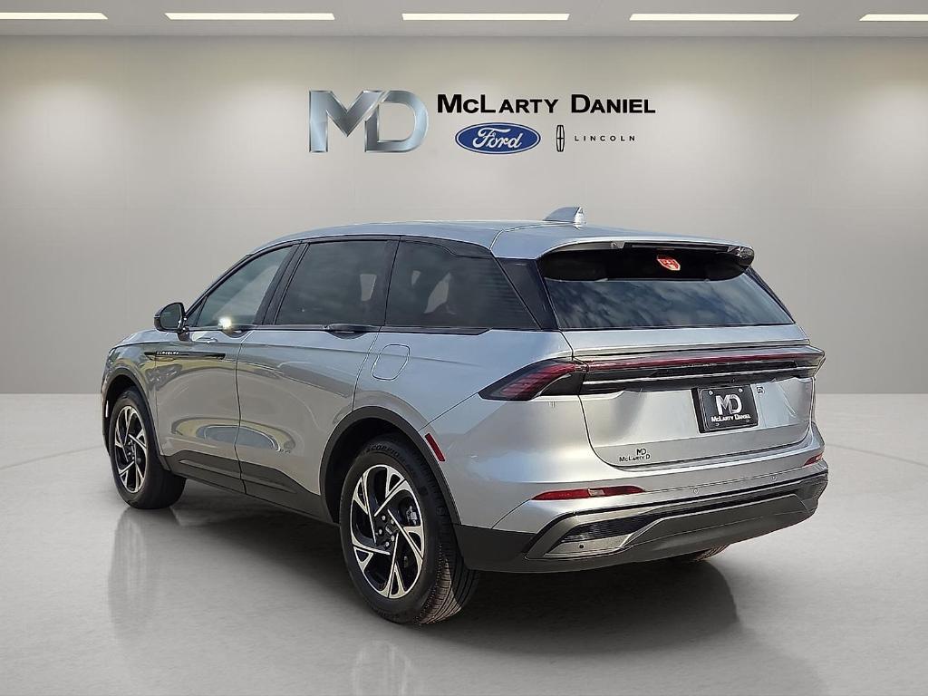 new 2025 Lincoln Nautilus car, priced at $52,802