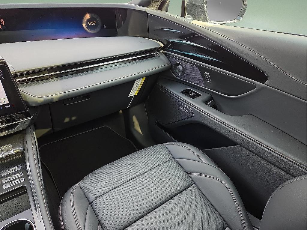 new 2025 Lincoln Nautilus car, priced at $52,802