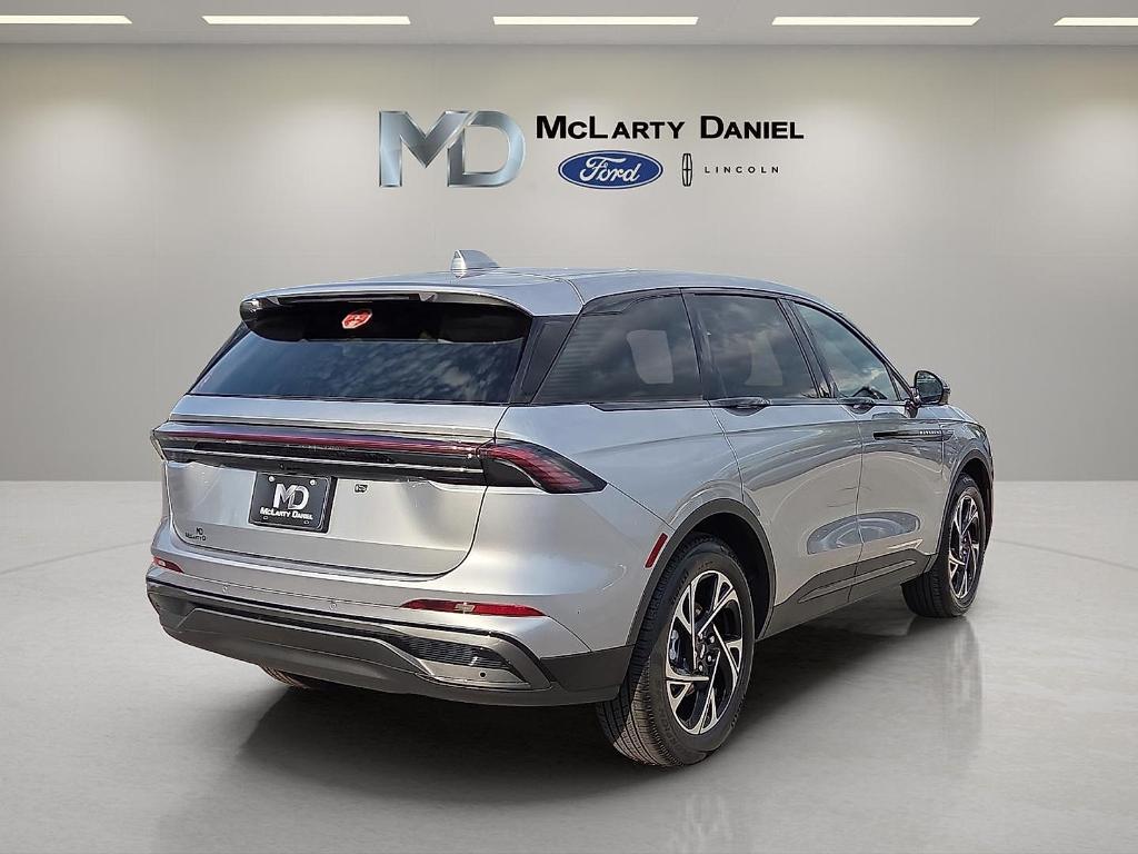 new 2025 Lincoln Nautilus car, priced at $52,802