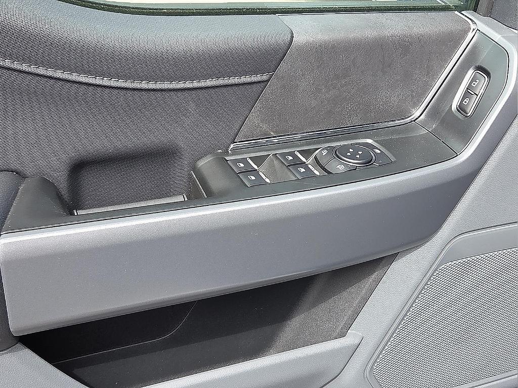 new 2025 Ford F-150 car, priced at $45,470