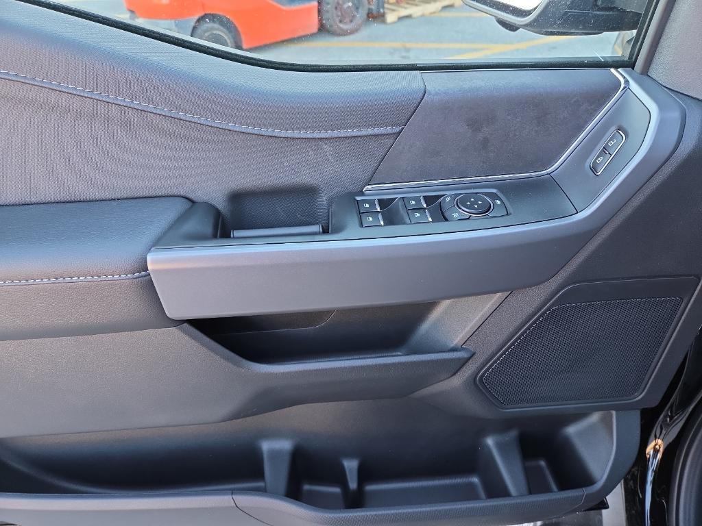 new 2025 Ford F-150 car, priced at $50,048